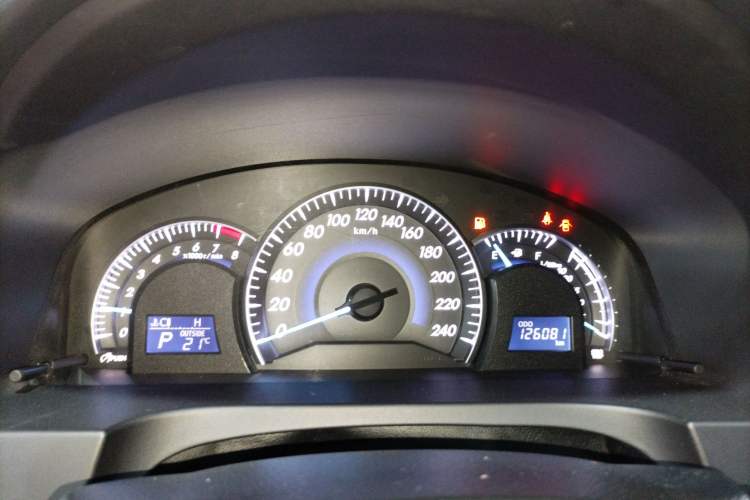 Used Toyota Camry 2015 2.0G Premier Edition
