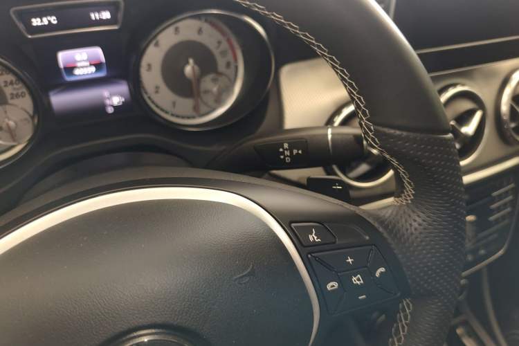 Used Mercedes-Benz GLA 2016 GLA 200 Fashion Model
