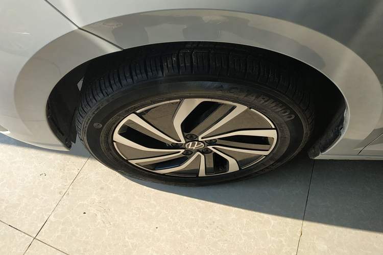 Used Volkswagen Lavida 2023 New Rui 1.5L Automatic New Yi Edition
