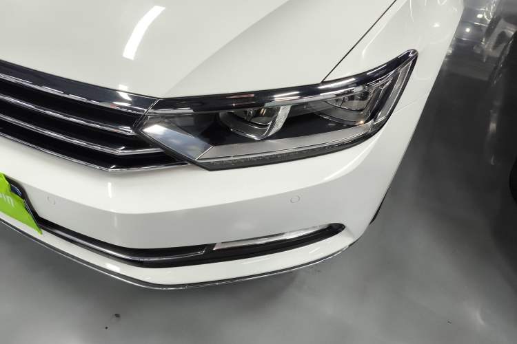 Used Volkswagen Magotan 2018 Facelift 330TSI DSG Luxury Model