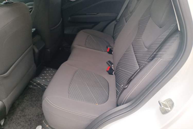 Used Wuling Alvez 2022 1.5L Manual Free-Style Model