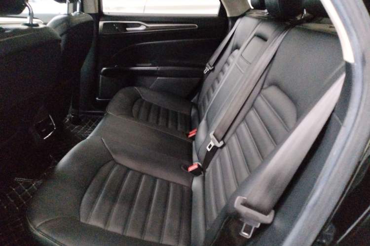 Used Ford Mondeo 2017 EcoBoost 180 Stylish Model
