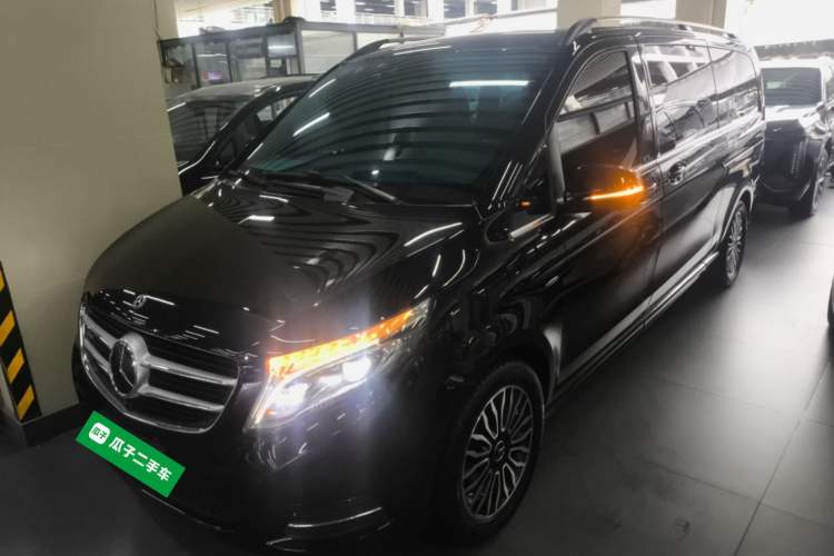 Used Mercedes-Benz V-Class 2017 V 260 L Prestige Extended Edition