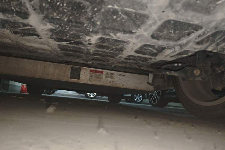 Used ORA Good Cat 2022 Morandi Edition 400km Standard Range Luxury Version Lithium-Ion Battery
