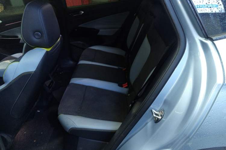 Used Volkswagen ID.4 X 2021 Pro Smart Long-Range Edition