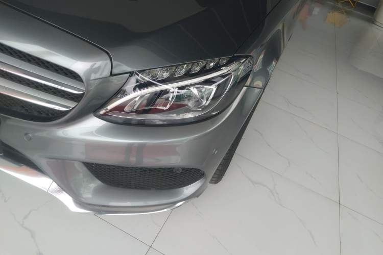 Used Mercedes-Benz C-Class 2017 C 200 station wagon
