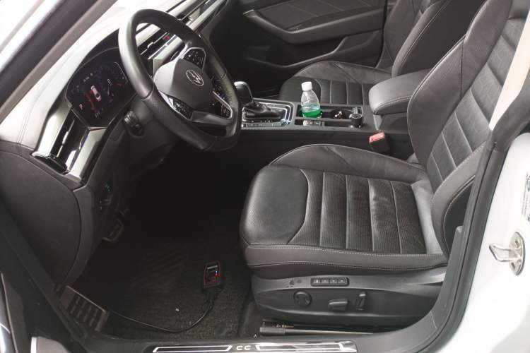 Used Volkswagen FAW-Volkswagen CC 2021 380TSI Striking Edition
