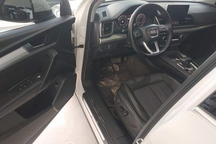 Used Audi Q5L 2020 Updated 40 TFSI Prestige Fashion Edition