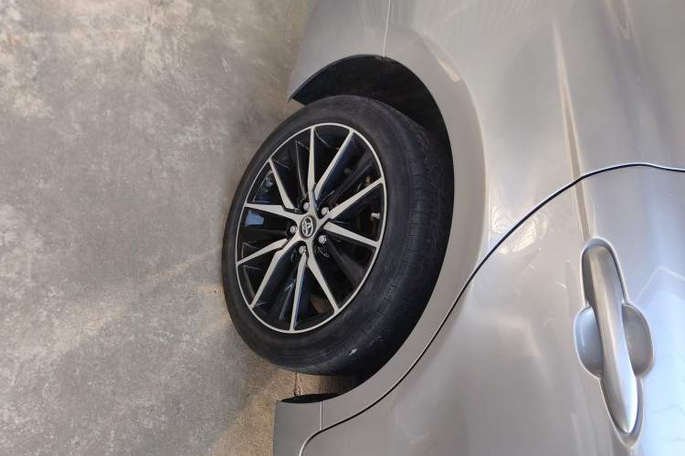 Used Toyota Camry 2021 2.0S FENGSHANG Edition
