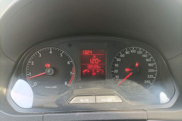 Used Volkswagen Jetta 2015 1.6L Manual Comfort Model