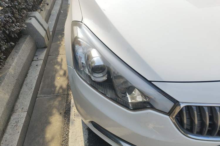 Used Kia K3 2015 1.6L Manual GL