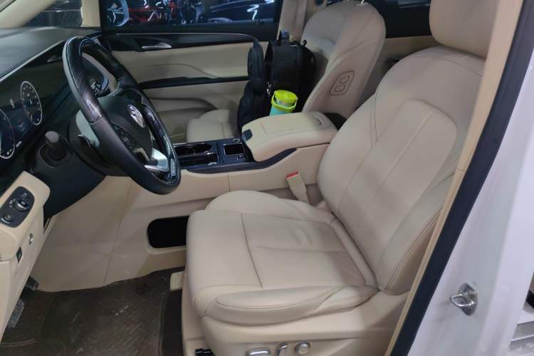 Used Buick GL8 2023 ES Lu Zun Deluxe Model