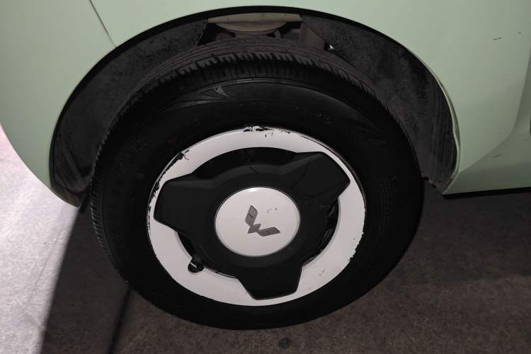 Used Wuling Hongguang MINIEV 2022 Macaron Fashion Model Lithium Iron Phosphate