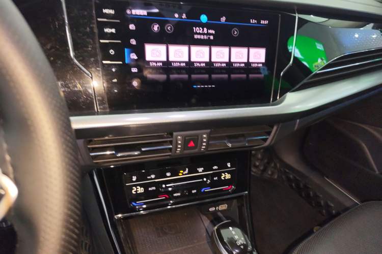 Used Volkswagen Passat 2023 330TSI Luxury Edition
