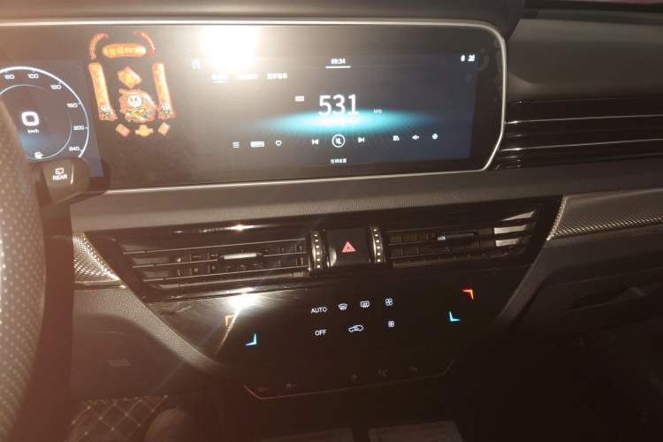 Used Hongqi HS5 2019 2.0T Smart Connect Flagship Edition
