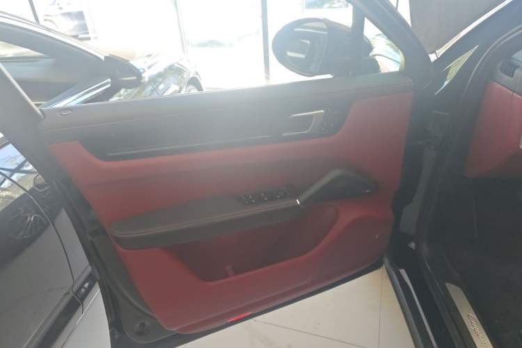 Used Porsche Cayenne 2019 Cayenne Coupé 3.0T
