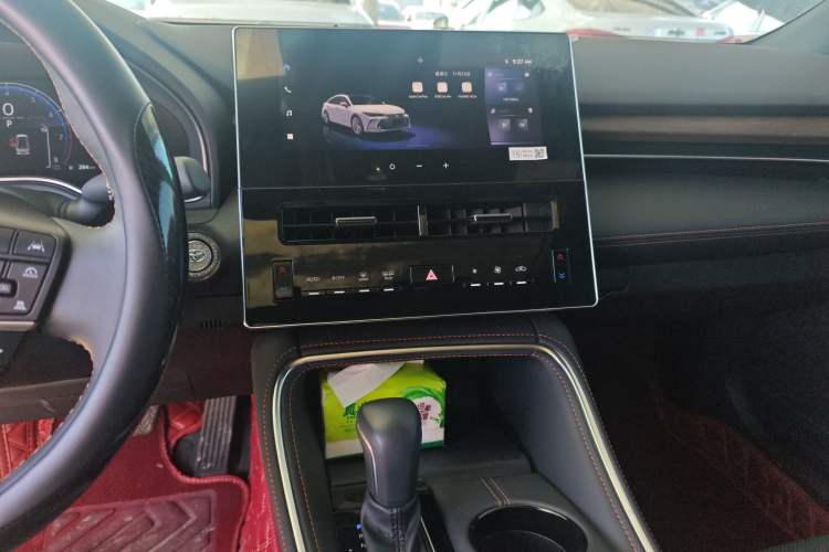 Used Toyota Avalon 2024 2.0L Premium Edition