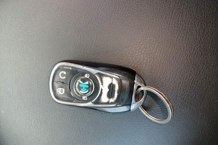 Used Haval H6 2015 Revised Version Sport Edition 1.5T Manual Transmission Two-Wheel Drive Elite Grade