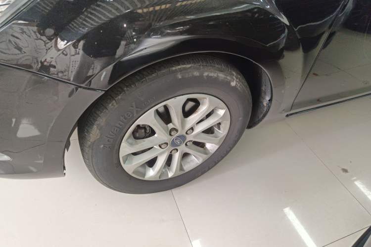 Used Ford Focus 2013 Hatchback Classic 1.8L Manual Base Model
