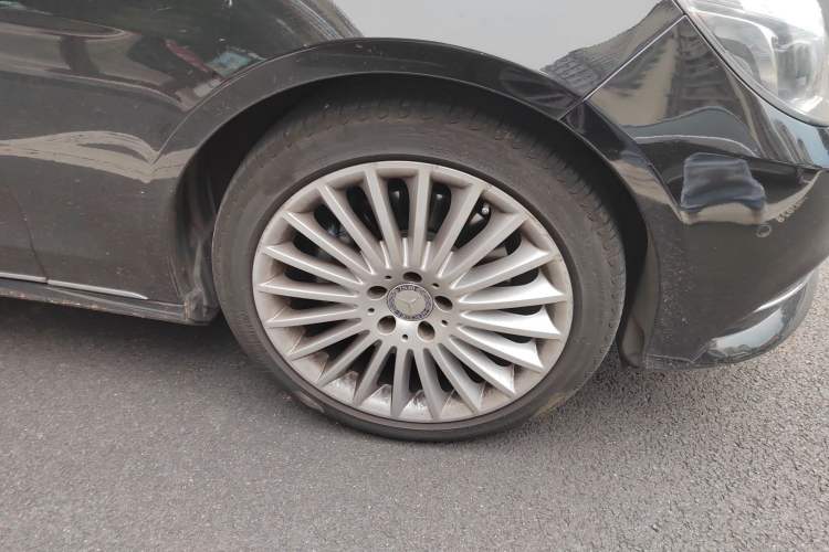 Used Mercedes-Benz E-Class 2014 E 260 L Luxury Model