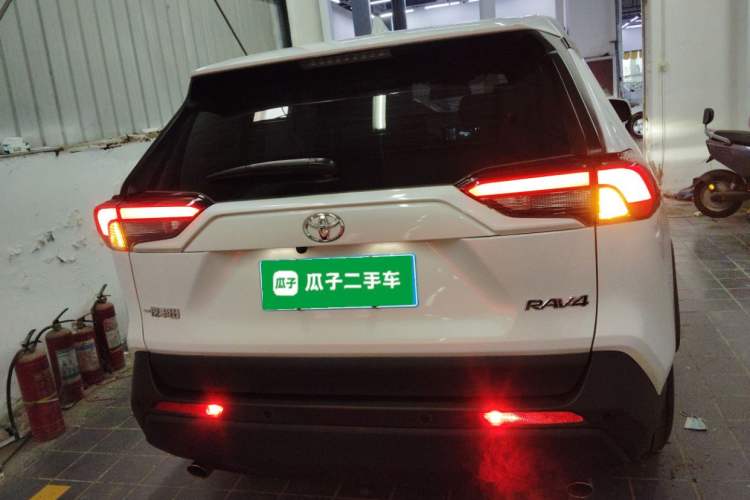 Used Toyota RAV4 2023 2.0L CVT Two-Wheel Drive Urban Edition
