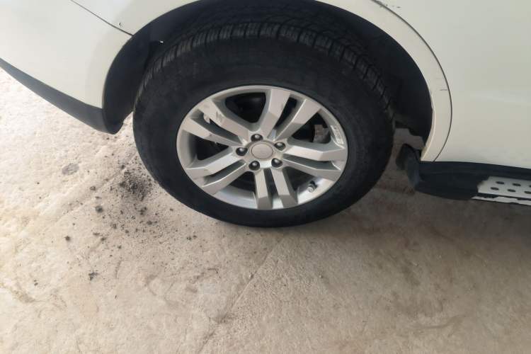 Used Geely Auto GX7 2014 2.0L Manual Luxury Version
