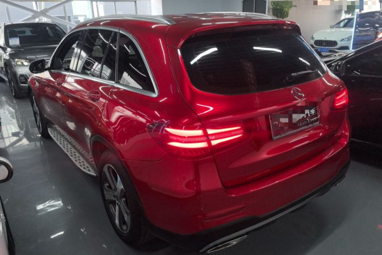 Used Mercedes-Benz GLC 2017 GLC 260 4MATIC Luxury Model