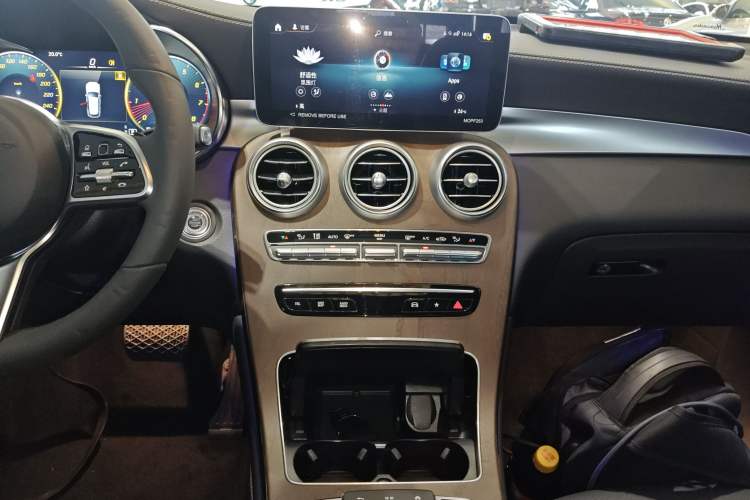 Used Mercedes-Benz GLC 2022 Refreshed GLC 300 L 4MATIC Dynamic Edition Prestige Version