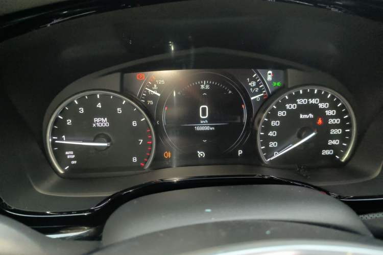 Used Cadillac XT5 2018 25T Luxury Model