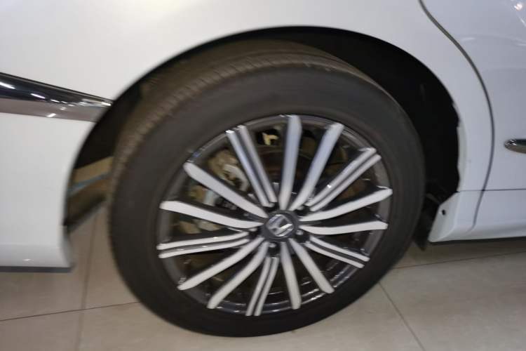 Used Honda Elysion 2024 2.0L eHEV Luxury Edition