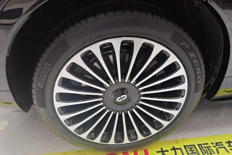 Used Hima AITO M9 2024 Range-Extended Ultra Version 42 kWh 6-Seater Model