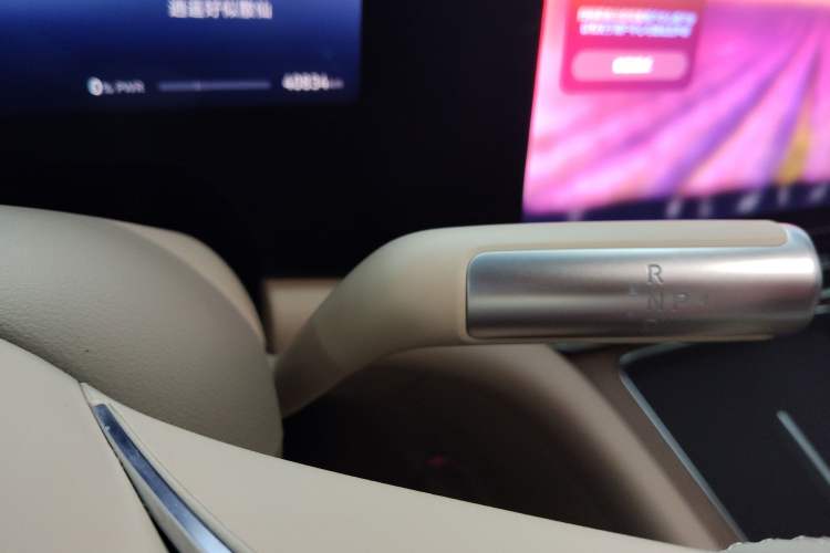 Used Hima AITO M9 2024 Range-Extended Ultra Version 52 kWh 6-Seater Model
