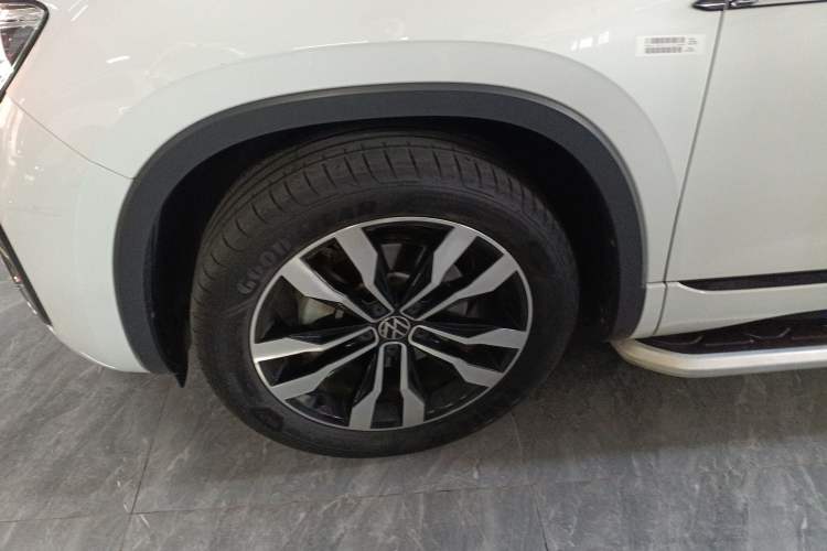 Used Volkswagen Tayron 2022 380TSI Four-Wheel Drive R-Line Connected Version
