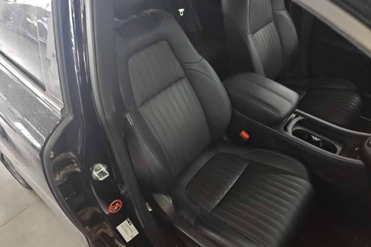 Used Honda Breeze 2021 Rui Hybrid 2.0L 2WD Rui Phantom Night Edition