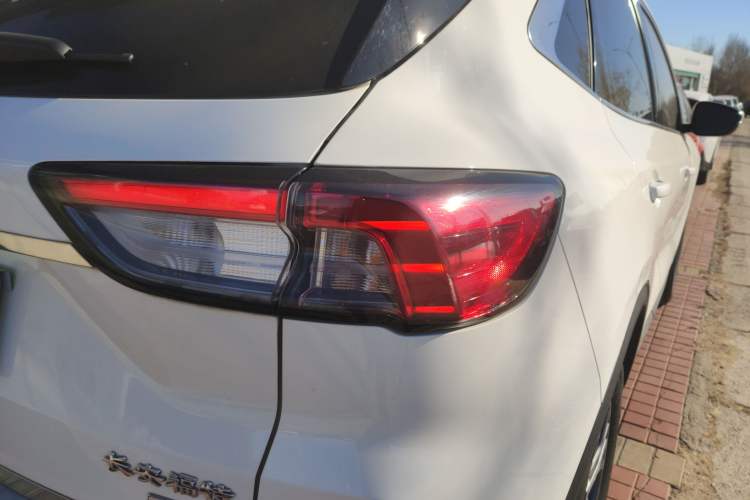 Used Ford Escape 2020 EcoBoost 245 Four-Wheel Drive Titanium Edition
