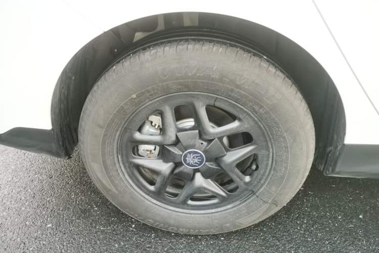 Used BYD Qin PLUS 2025 DM-i Smart Drive 55KM Leading Model
