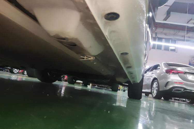 Used ORA Black Cat 2022 351 km Range Luxury Version Lithium-Ion Battery
