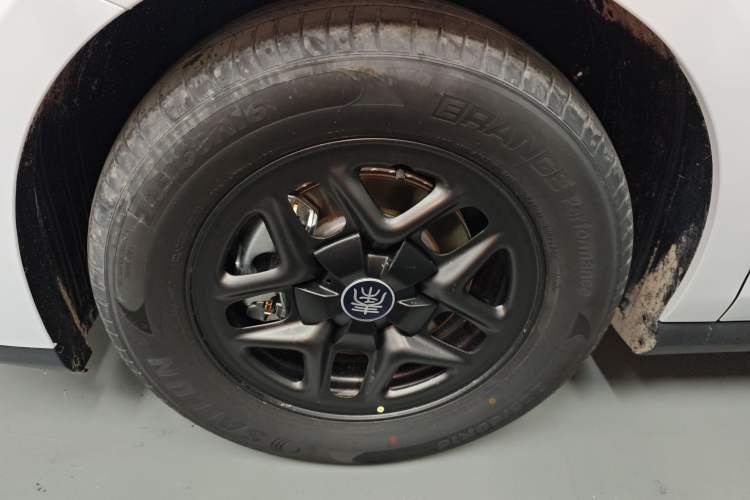 Used BYD Qin PLUS 2025 DM-i Smart Drive 55KM Leading Model
