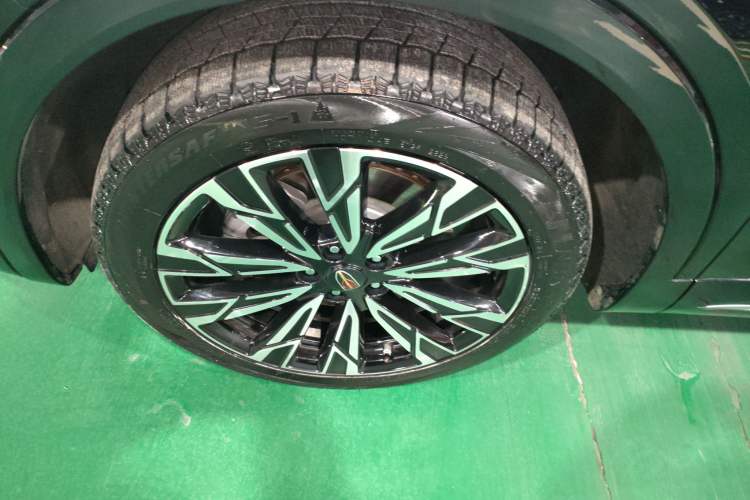 Used Hongqi HS5 2023 2.0T Four-Wheel Drive Flagship Pro Edition