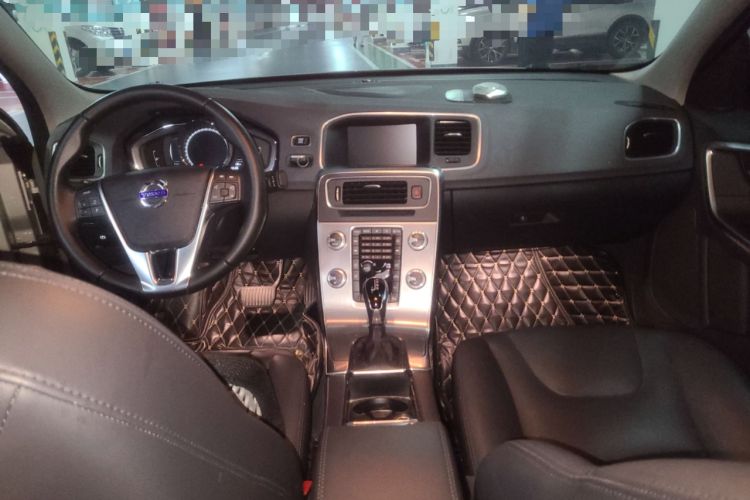 Used Volvo S60 2018 S60L T4 Zhiyuan Edition
