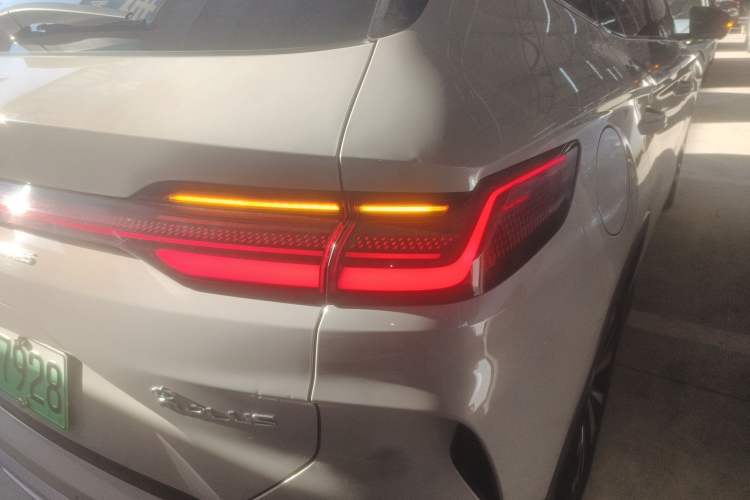 Used BYD Song PLUS New Energy 2023 Champion Edition DM-i 110KM Flagship Model
