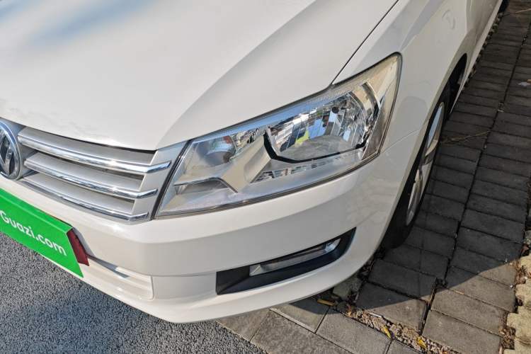 Used Volkswagen Santana 2015 1.6L Automatic Comfort Edition