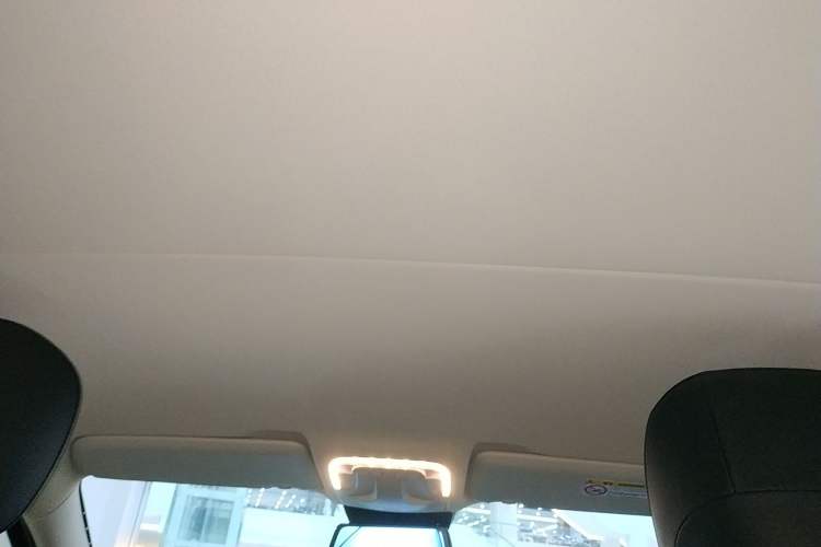 Used Mercedes-Benz Vito 2021 2.0T Elite Version 7 Seats
