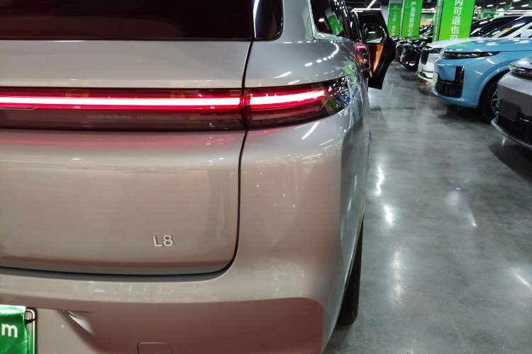 Used Li Auto L8 2024 Max
