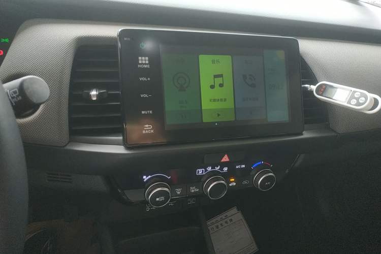 Used Honda LIFE 2021 1.5L CVT CRO-SS Fun Edition
