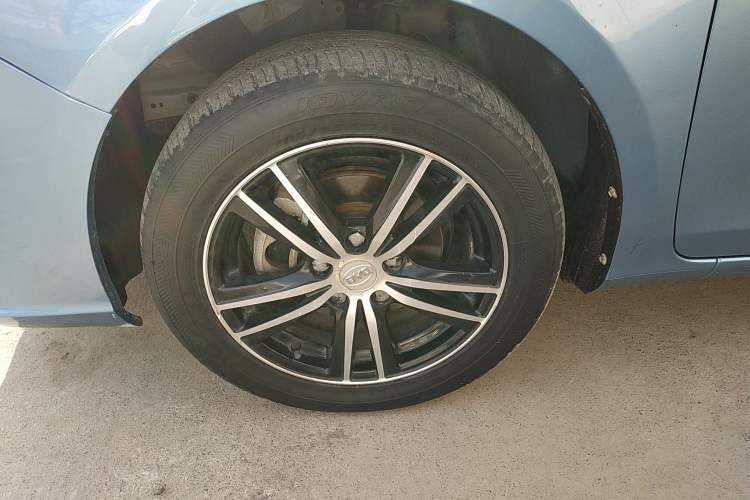 Used BYD Surui 2015 Revised Version 1.5L Manual Luxury Edition
