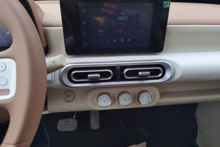 Used Wuling Hongguang MINIEV 2024 3rd Generation 215km Advanced Version