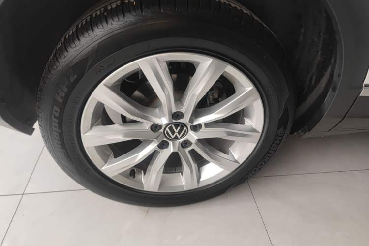 Used Volkswagen T-ROC 2022 280TSI DSG Two-Wheel Drive Elite PLUS
