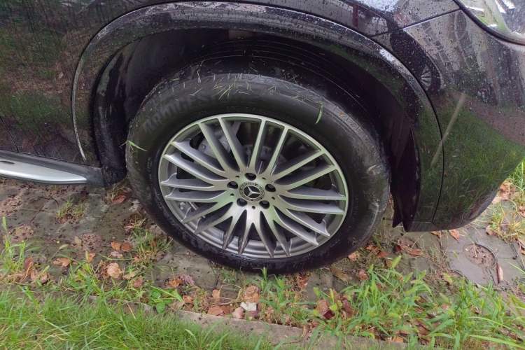 Used Mercedes-Benz GLC 2023 GLC 300 L 4MATIC Dynamic Edition 5-seater
