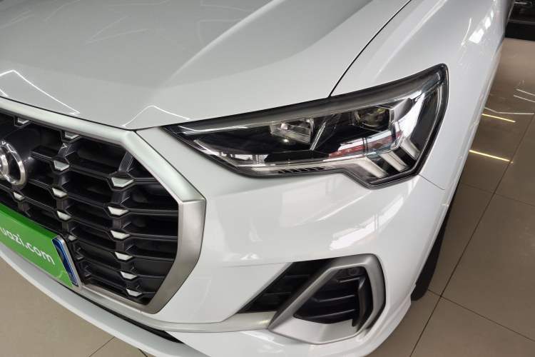 Used Audi Q3 2021 35 TFSI Progressive Dynamic Edition